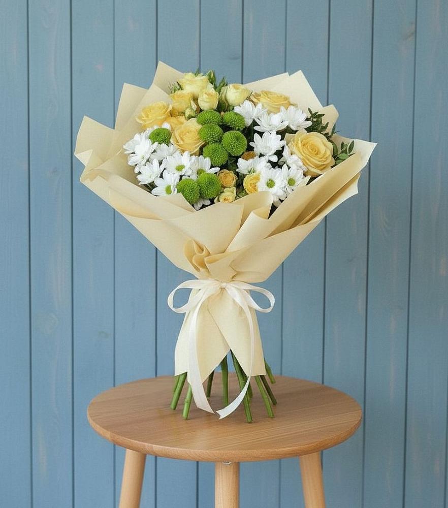 Букет цветов из: Хризантемы и Розы в Иславское
