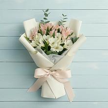 Букет цветов из:  Альстромерии в Иславское