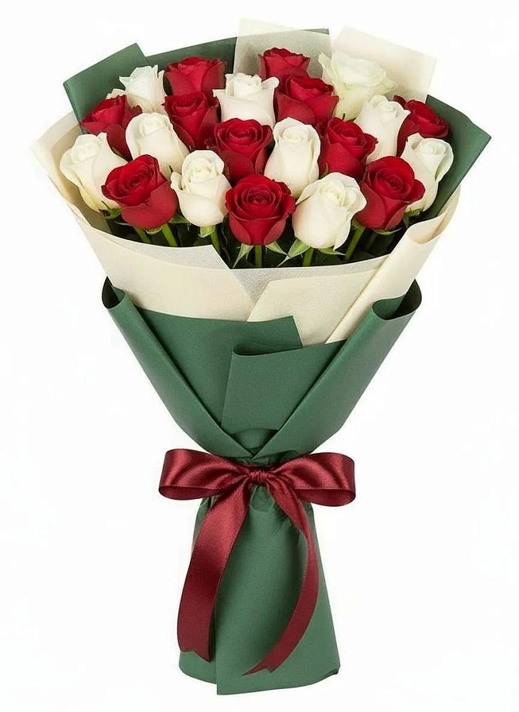 Букет Микс из красных и белых роз в Иславское