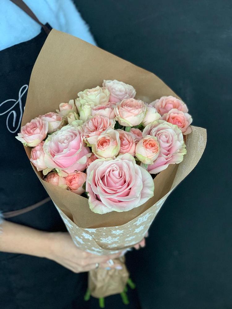 Букет цветов из: Хризантемы и Розы в Иславское