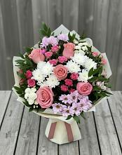 Букет цветов из:  Альстромерии, Гвоздики, Розы и Хризантемы в Иславское