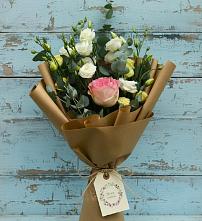 Букет цветов из:  Розы и Лизиантусы #REPLACE_PRED# Иславское