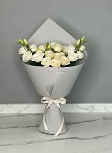 Букет цветов из:  Розы и Лизиантусы в Иславское